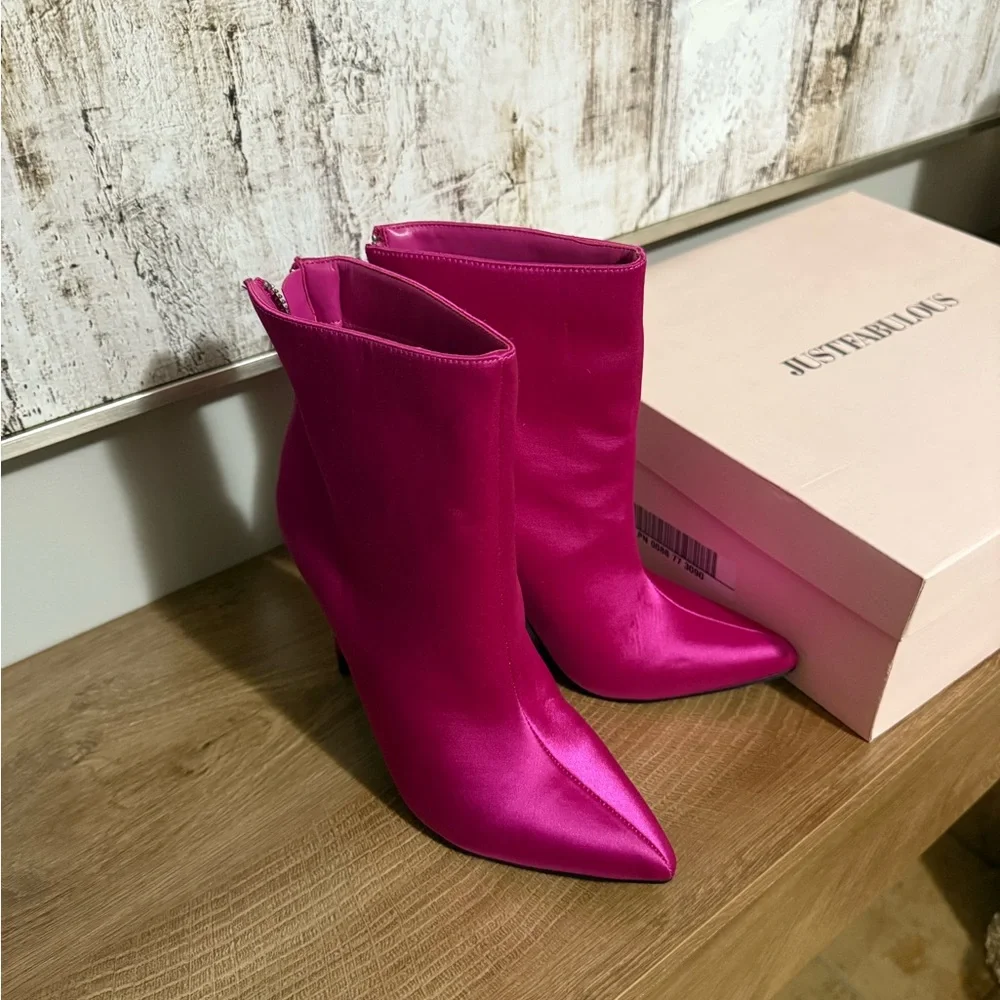JustFab Fuchsia Heeled Boots - Picture 3 of 7